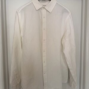 Banana Republic Men's White Button Down Shirt